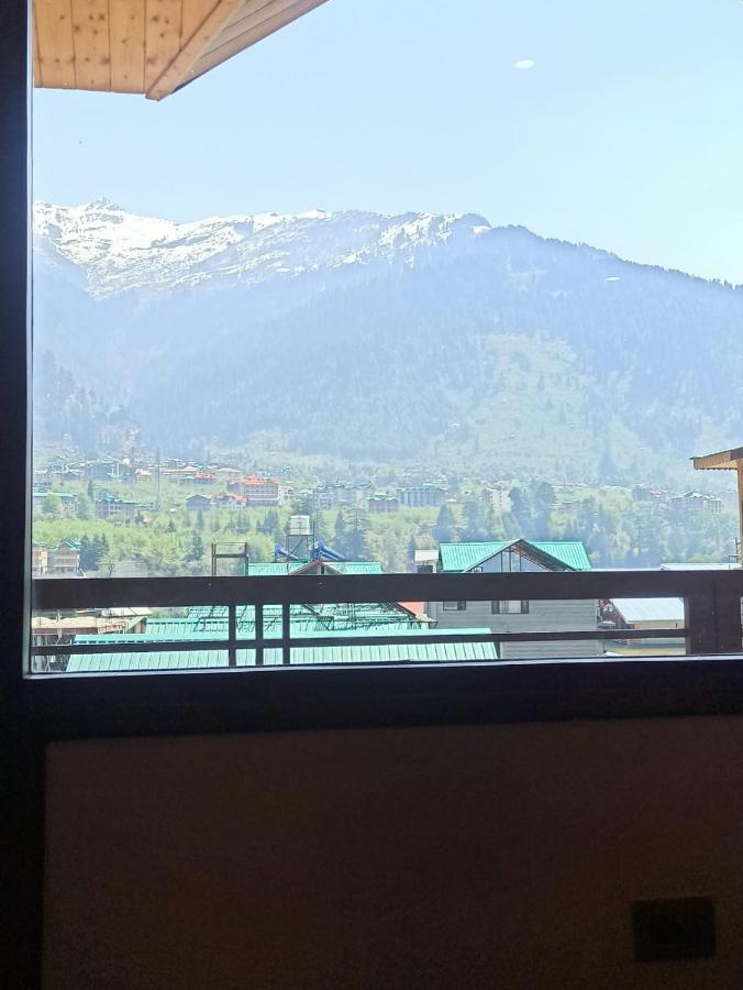 Misty Mountain Manali Hotel Exterior photo
